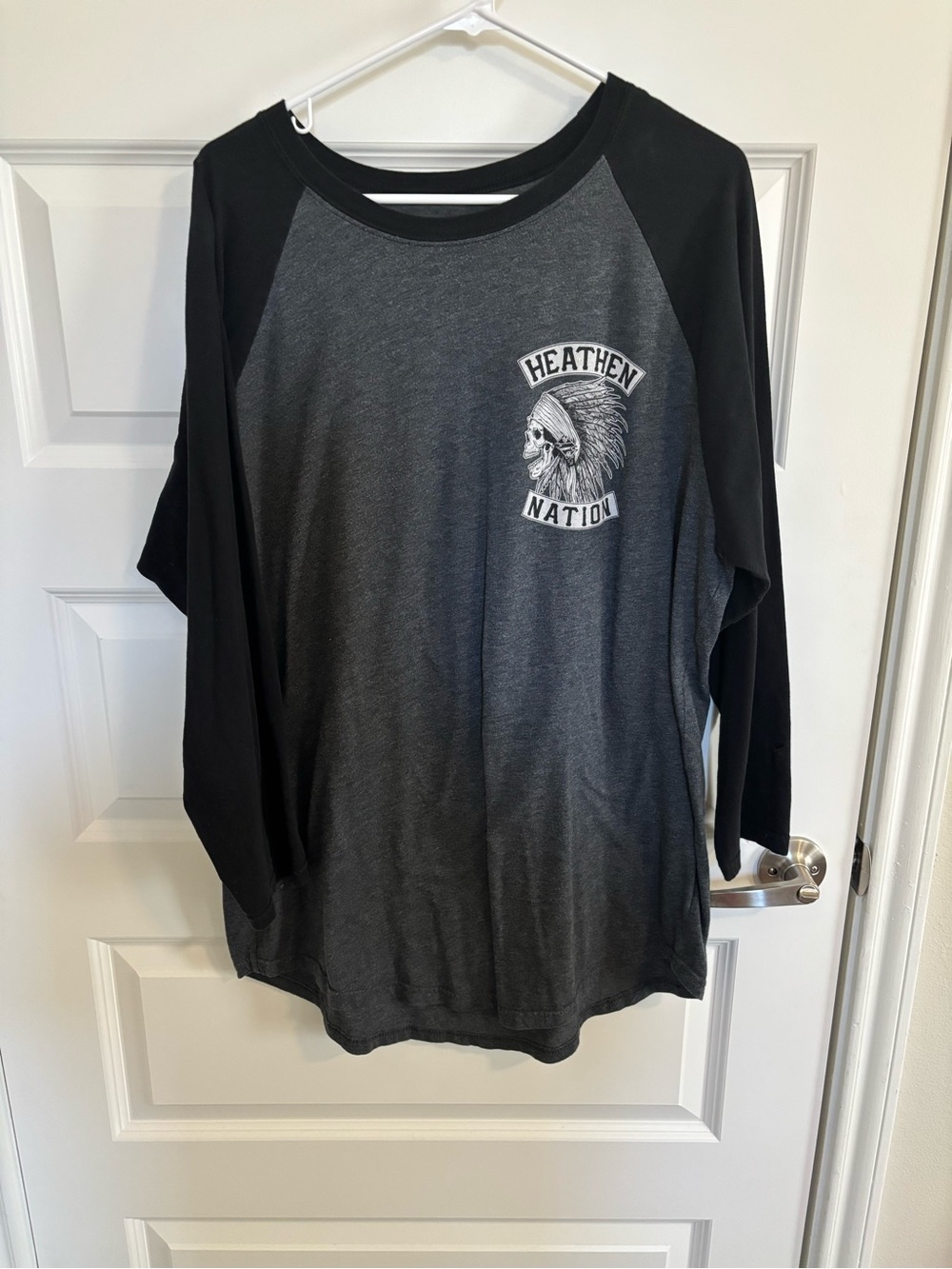 Men’s Raglan Long-Sleeve Tee - Black & Charcoal